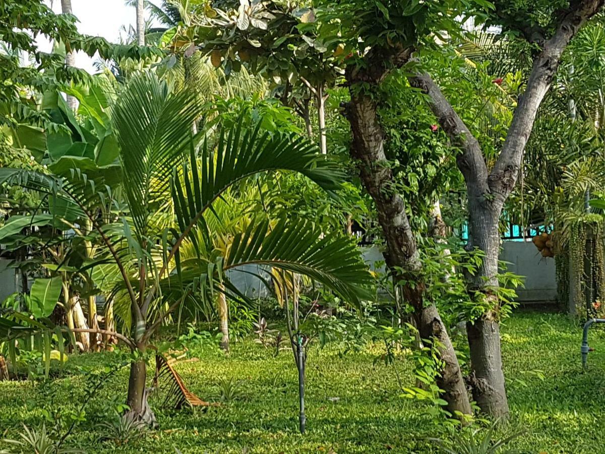 Luna Beach Hotel Nilaveli Kültér fotó